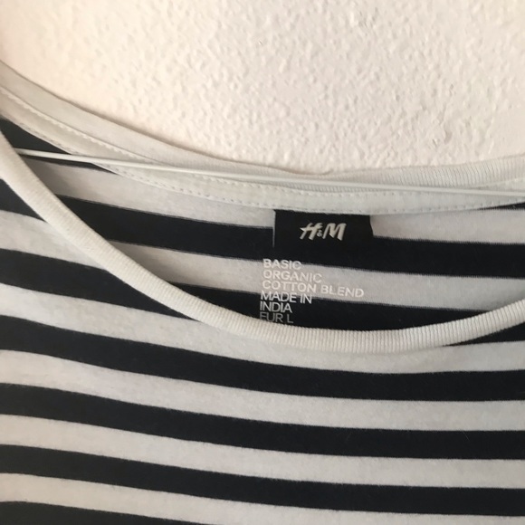 H&M Basics Striped Tee - Picture 3 of 7
